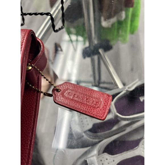 Vinntage COACH 4403 Turnlock Shoulder Bag Red Leather City Bag Made In Italy - Picture 8 of 12